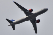 Morten 12 oktober 2021 - EI-SID over Høyenhall, det er SAS Scandinavian Airlines Ireland som kommer med sin Airbus A320-251N som snart er 4 år gammelt