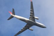 Morten 12 oktober 2021 - TC-JOZ over Høyenhall, det er Turkish Airlines som kommer med sitt Airbus A330-200F