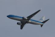 Morten 15 oktober 2021 - PH-BGG over Høyenhall, det er KLM Royal Dutch Airlines som kommer med sitt Boeing 737-7K2 som er litt over 12 år gammelt