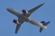 Morten 23 oktober 2021 - EI-SIA over Høyenhall, det er SAS Scandinavian Airlines Ireland som kommer med sin Airbus A320-251N som er snart 4 år gammelt