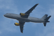 Morten 15 september 2021 - EC-MBF over Høyenhall, det er Vueling Airlines som kommer med sin Airbus A320-214 fra 2008