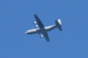 13 juli 2021 - Luftforsvaret over Høyenhall, det er sikkert samme flyet som fløy over her i går, men dem har fire eller fem Lockheed Martin C-130J Super Hercules, så jeg tar ikke sjansen på å gjette