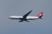 Morten 1 juni 2021 - Turkish Cargo over Høyenhall, den var litt for langt unna til at jeg kan se hvilket fly det er