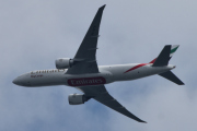 Morten 20 juli 2021 - A6-EFN over Høyenhall, det er Emirates SkyCargo som kommer med sin Boeing 777-F1H