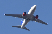 Morten 12 april 2022 - LN-RNW over Høyenhall
