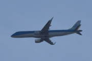 Morten 25 april 2022 - KLM Cityhopper over Høyenhall