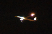 Morten 9 april 2022 - Siste flyet over Høyenhall på natten
