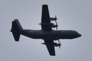 Morten 26 april 2022 - Hercules over Høyenhall, kan jeg gjette en Lockheed C-130?