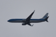 Morten 7 mars 2022 - KLM over Høyenhall, du var litt for langt borte og litt motlys