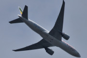 Morten 15 juli 2022 - ET-APU over Høyenhall, det er Ethiopian Airlines som kommer med sin Boeing 777F som er over 9 år gammelt