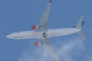 Morten 20 mai 2022 - LN-RRE over Høyenhall, det er SAS Scandinavian Airlines som kommer med sitt Boeing 737-800 som er over 14 år gammelt og heter Knut Viking