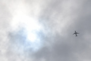 Morten 27 mai 2022 - SAS Scandinavian Airlines og solen over Høyenhall, blir litt enklere å ta bilder av solen nå