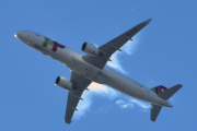 Morten 6 august 2022 - CS-TJP over Høyenhall, det er TAP - Air Portugal som kommer med sin Airbus A321-251NX som er over 2 år gammelt og heter Gago Coutinho