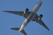 Morten 26 januar 2023 - A7-BFQ over Høyenhall, det er Qatar Airways Cargo som kommer med sin Boeing 777F som er over 3 år gammelt