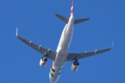Morten 26 mars 2023 - CS-TVD over Høyenhall, det er TAP Air Portugal som kommer med sin Airbus A320-251N som er over 3 år gammelt og heter Carlos Paredes