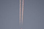 Morten 15 desember 2022 - Stort jetfly over Høyenhall, det er akkurat her den lager striper