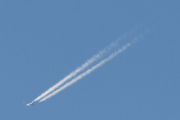 Morten 7 desember 2022 - Jetfly over Høyenhall, denne blir for langt unna