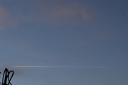 Morten 27 februar 2022 - Jetfly og Norwegian over Høyenhall