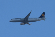 Morten 17 januar 2022 - Lufthansa over Høyenhall