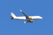 Morten 15 juli 2022 - Vueling Airlines over Høyenhall