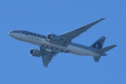 Morten 14 juni 2022 - A7-BFO over Høyenhall, det er Qatar Airways Cargo som kommer med sin Boeing 777-FDZ som er over 3 år gammelt