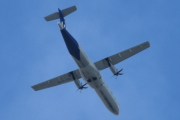 Morten 16 juni 2022 - ES-ATE over Høyenhall, det er SAS Scandinavian Airlines som kommer med sitt ATR 72 som er over 8 år gammelt og heter Torver Viking