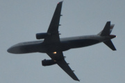 Morten 21 mai 2022 - British Airways over Høyenhall om kvelden