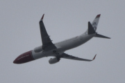 Morten 27 mai 2022 - Norwegian over Høyenhall, nå har jeg for dårlig sikt