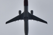 Morten 31 mai 2022 - LN-NGM over Høyenhall, det er Norwegian Air Shuttle AOC som kommer med sitt Boeing 737-8JP som er over 8 år gammel og heter Carl Nielsen