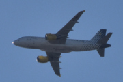 Morten 8 mai 2022 - Vueling Airlines over Høyenhall
