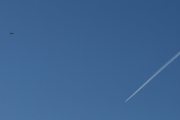 Morten 12 mars 2022 - Jetfly og et småfly møtes igjen
