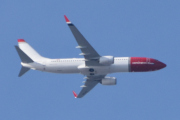 Morten 13 mars 2022 - Norwegian over Høyenhall, jeg syns at alle store fly skulle ha noe unikt på halen så vi kjenner dere igjen