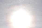 Morten 28 mars 2022 - SAS og solen over Høyenhall, vi fikk med solen, men det spørs om du er litt langt unna