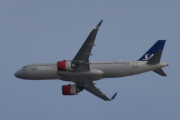 Morten 6 mars 2022 - EI-SIC over Høyenhall, piloten legger seg selvfølgelig i posisjon med sitt fly som heter Sigurd Viking
