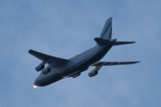 Morten 29 oktober 2022 - UR-82009 Antonov over Høyenhall, er dette et av verdens største fly?