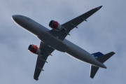 Morten 15 september 2022 - EI-SIF over Hellerud, er på tur i dag og det er SAS Connect som kommer med sin Airbus A320-251N som er over 4 år gammel og heter Turgesius Viking