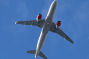 Morten 15 september 2022 - SE-ROT over Høyenhall, det er kun i pausene jeg tar bilder og dette er SAS Scandinavian Airlines som kommer med sin Airbus A320-251N som er over 2 år gammelt og heter Hysing Viking