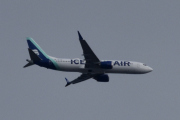 Morten 17 september 2022 - Icelandair over Simensbråten