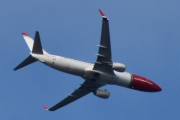 Morten 19 september 2022 - Norwegian over Høyenhall, denne klarte jeg ikke og det var ingen helt på halen