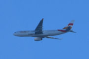 Morten 20 september 2022 - Sunclass Airlines over Høyenhall