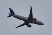 Morten 29 september 2022 - SAS Scandinavian Airlines over Høyenhall, her er jeg ikke sikker, men det ser ut som en Airbus A320neo