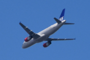 Morten 30 april 2023 - SAS over Høyenhall, der kommer SAS igjen og jeg er for treg