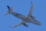 Morten 21 april 2023 - F-HEPI over Høyenhall, det er Air France som kommer med sin Airbus A320-214 som er over 5 år gammelt og malt i SkyTeam farger