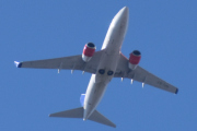 Morten 21 april 2023 - LN-TUM over Høyenhall, det er SAS Scandinavian Airlines som kommer med sin Boeing 737-705 som er over 21 år gammelt og heter Øystein Magnusson