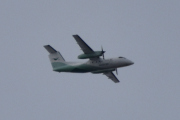 Morten 26 april 2023 - Widerøe over Høyenhall, dette tror jeg er en Dash-8 300 som dem har 4 stykker av