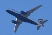 Morten 4 april 2023 - G-EUPT over Høyenhall, det er British Airways som kommer med sin Airbus A319-131 som er over 22 år gammelt