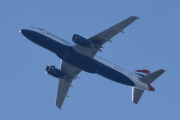 Morten 8 april 2023 - G-EUYL over Høyenhall, det er British Airways som kommer med sin Airbus A320-232 som er over 11 år gammelt, men nå må jeg dra på hytta