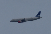 Morten 1 august 2023 - SAS over Høyenhall, men hva gjør det når dem svinger slik...