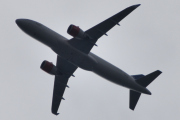 Morten 17 august 2023 - SE-DOZ over Høyenhall, jeg tror det er SAS Scandinavian Airlines som kommer med sin Airbus A320-251N fra 2017 og heter Jarngerd Viking. Denne har jeg ikke tatt bilde av før, men vi siterer. Jarngerd betyr Saga-navn og er av norrøn opprinnelse...