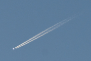 Morten 4 desember 2023 - Jetfly over Høyenhall, det blir fint vær i dag - men det er kaldt